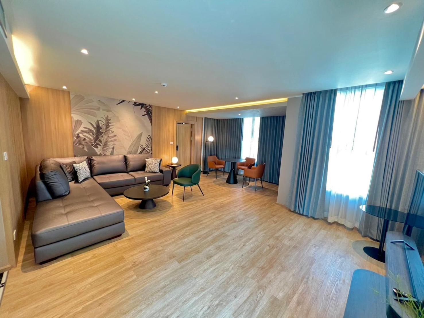 Buri Sriphu Hotel&Convention Centre Hat Yai Esterno foto
