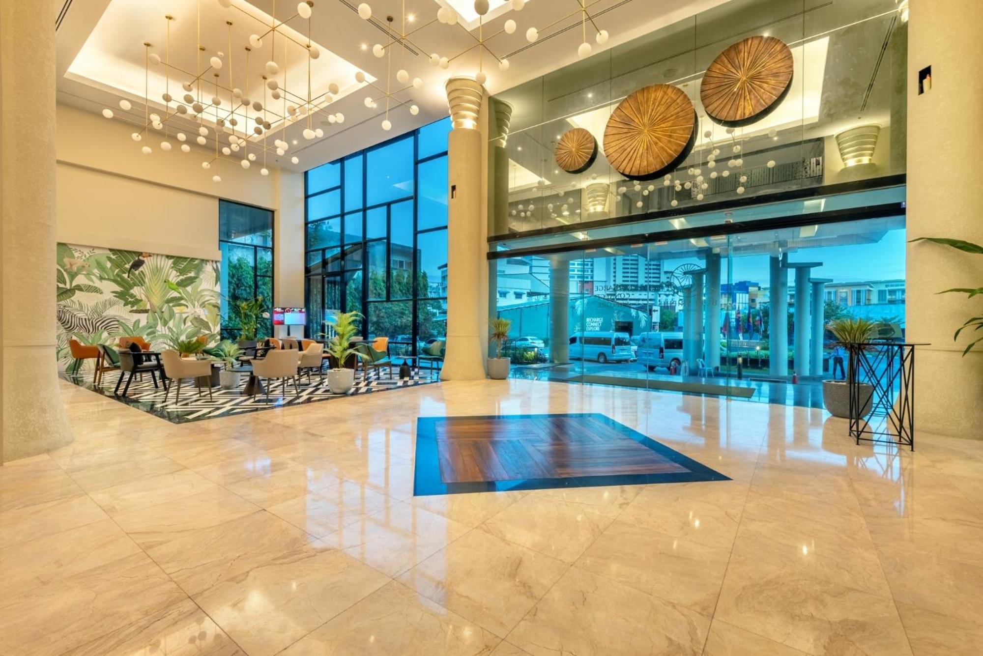 Buri Sriphu Hotel&Convention Centre Hat Yai Esterno foto